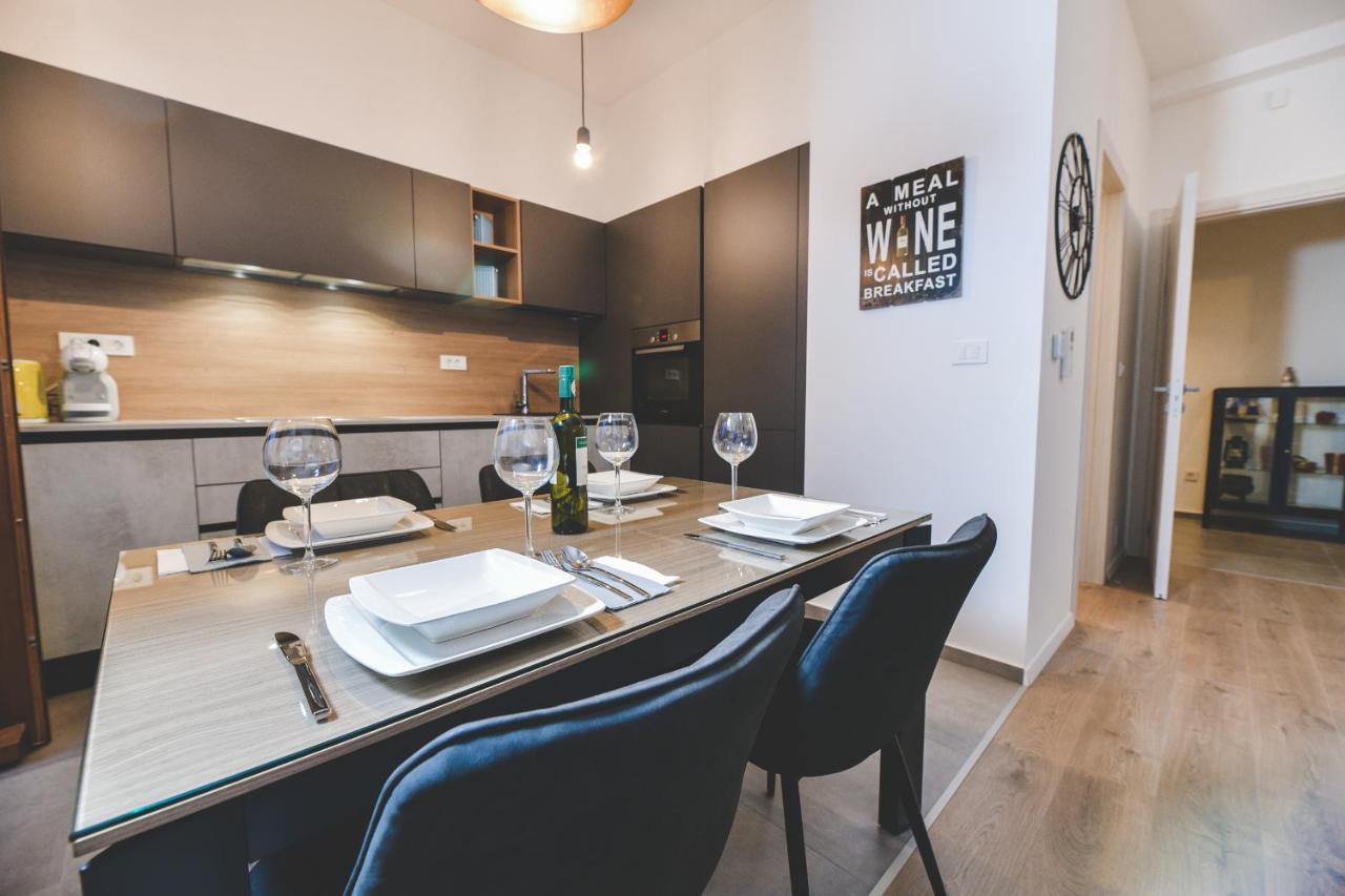Luxury Apartment Antonia In The City Centre Рийека Екстериор снимка